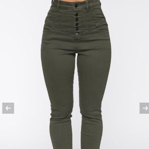 Fashion nova jeans olive color size 0